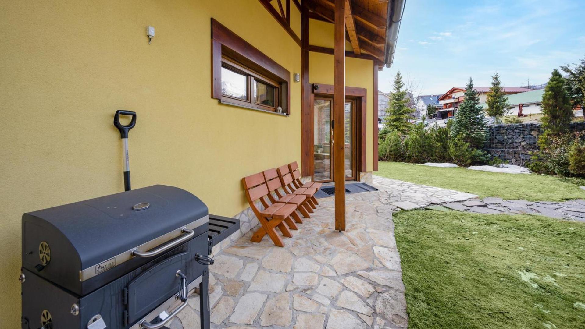 Vila Studienka Vysoke Tatry Bagian luar foto